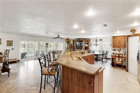 1302 NW 195th Avenue Pembroke Pines FL 33029
