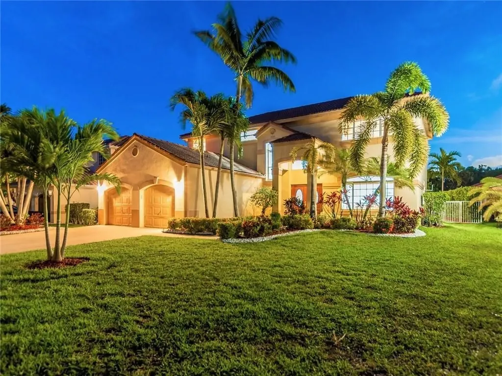 762 Verona Lake Drive Weston FL 33326