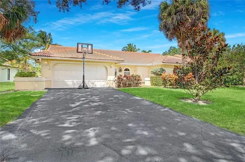 5023 NW 85th Road Coral Springs FL 33067