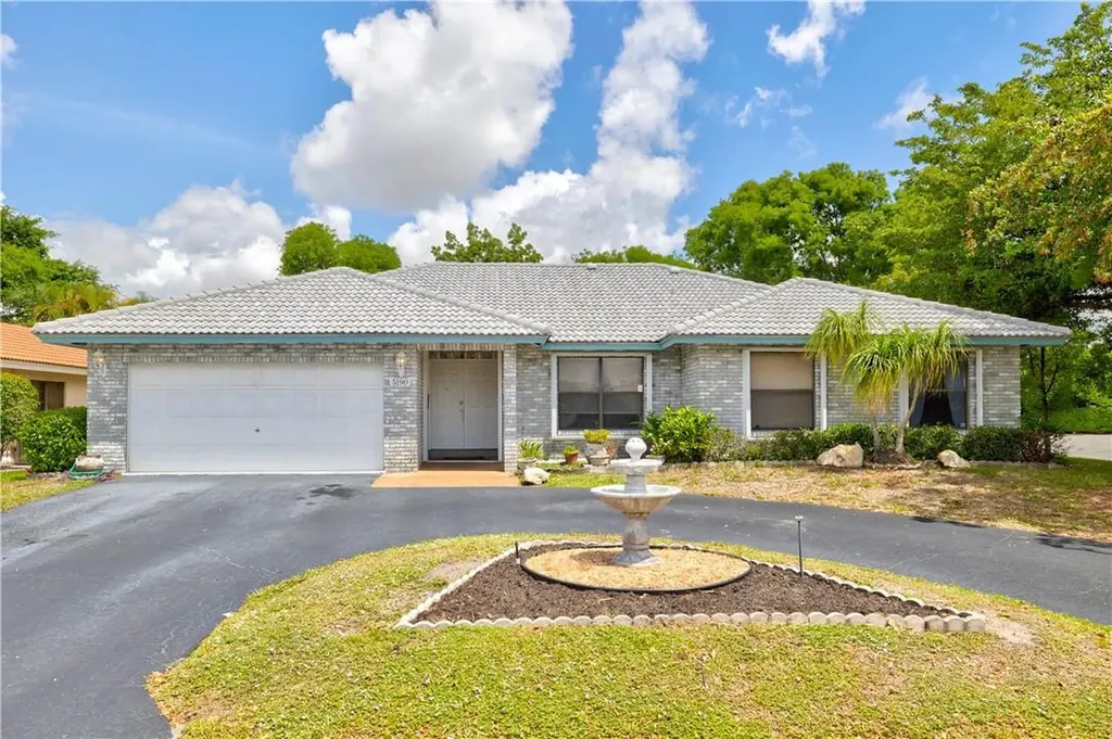 5190 NW 64th Drive Coral Springs FL 33067