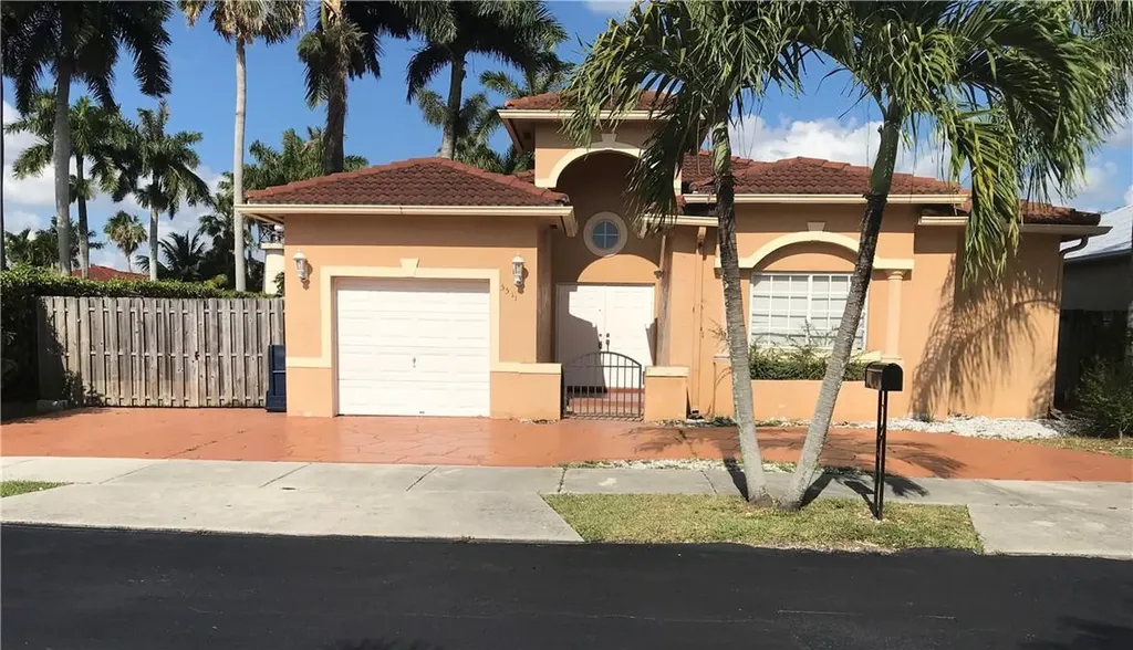 5511 SW 162nd Court Miami FL 33185