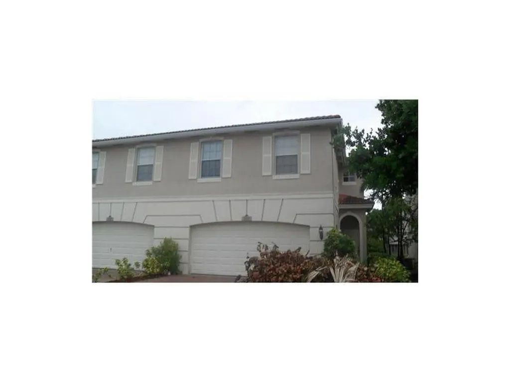 5107 Meadow Oaks Drive Coconut Creek FL 33073
