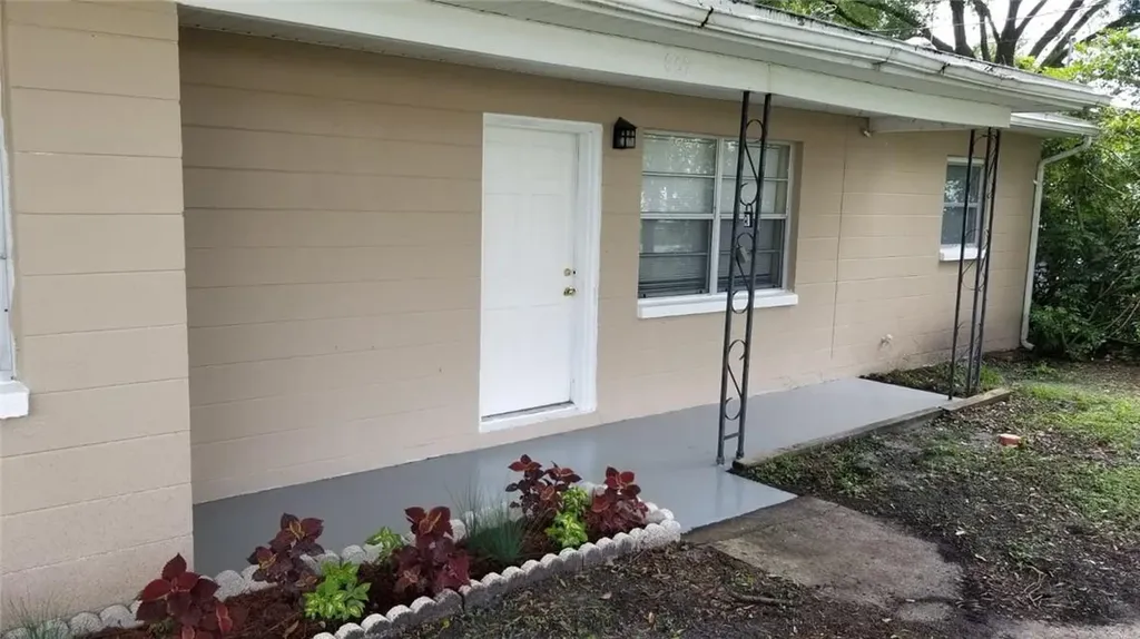609 NE 2nd Avenue Mulberry FL 33860