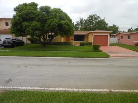 3953 NW 35th Terrace Lauderdale Lakes FL 33309
