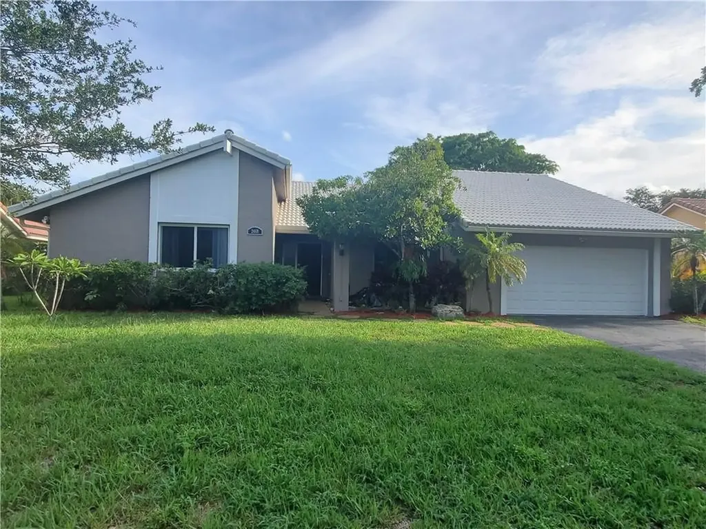 2468 NW 88th Terrace Coral Springs FL 33065