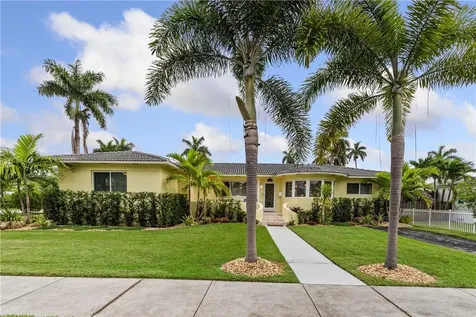 1002 Tyler Street Hollywood FL 33019