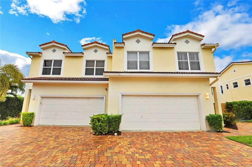 4250 NE 5th Avenue Boca Raton FL 33431