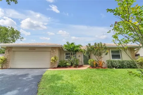 10944 NW 19th Manor Coral Springs FL 33071