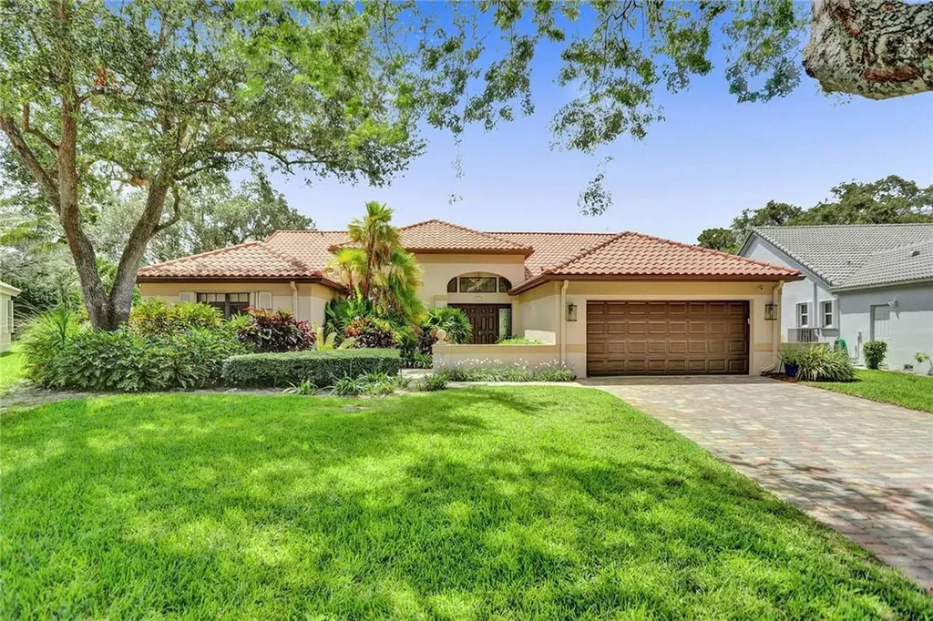 3222 Beechberry Circle Davie FL 33328
