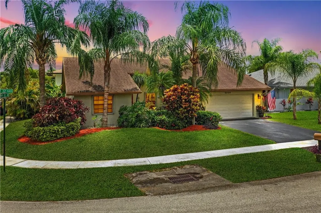 9300 NW 32nd Manor Sunrise FL 33351
