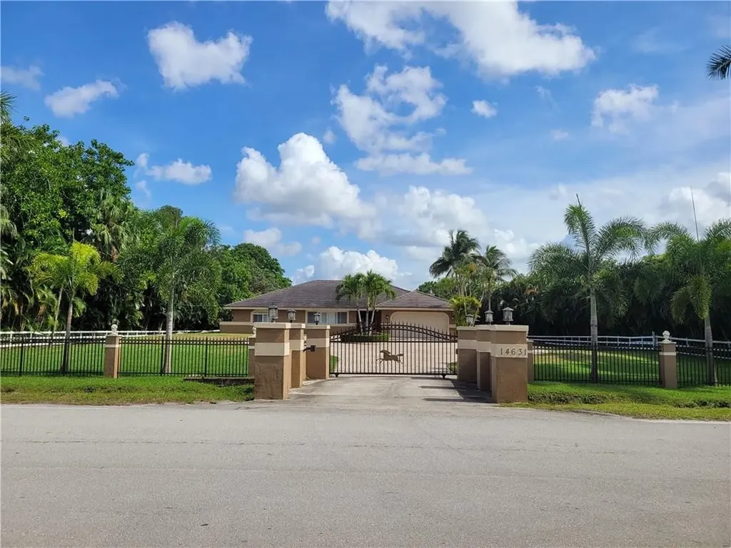 14631 Mustang Trail Southwest Ranches FL 33330