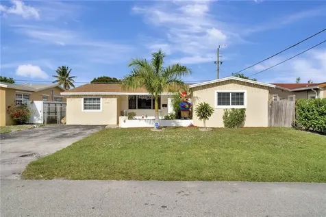 7757 Fairway Boulevard Miramar FL 33023