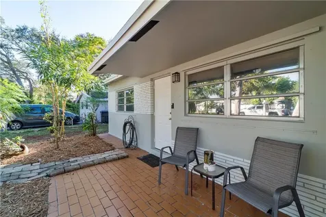 6724 Farragut Street Hollywood FL 33024