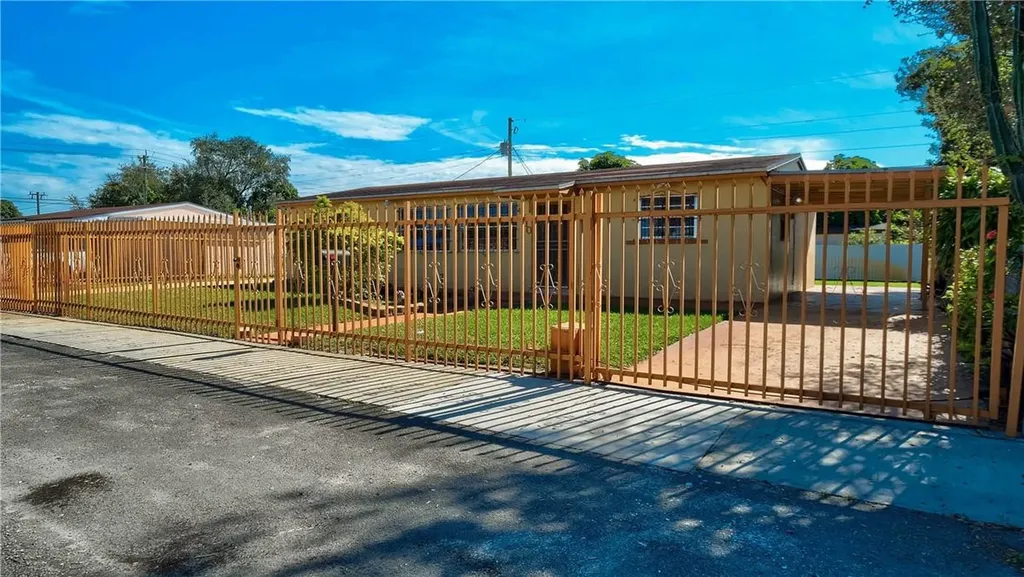 4310 NW 187th Terrace Miami Gardens FL 33055