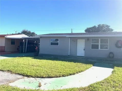 6220 SW 39th Court Davie FL 33314