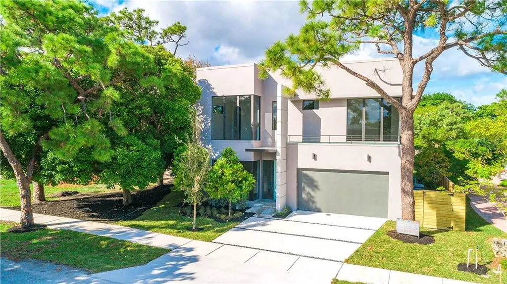 1625 NE 24th Street Wilton Manors FL 33305