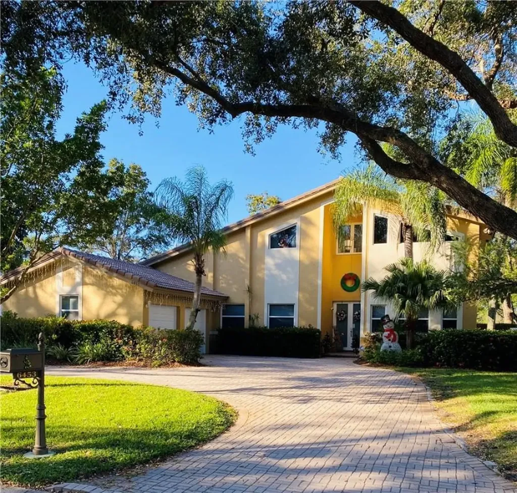 6453 NW 43rd Court Coral Springs FL 33067