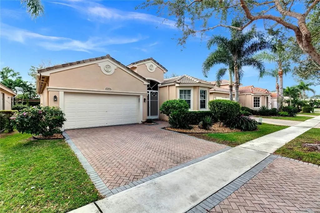 7648 New Holland Way Boynton Beach FL 33437