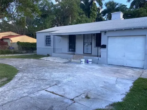 76 NW 85th Street Miami FL 33150