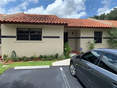 5737 SW 112th Terrace Cooper City FL 33330