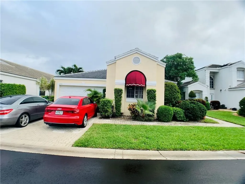 23330 Feather Palm Court Boca Raton FL 33433