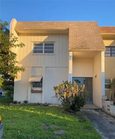 9095 NW 35th Place Sunrise FL 33351