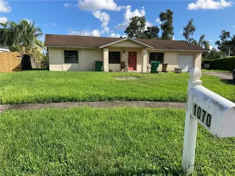 1070 SW 124th Way Davie FL 33325