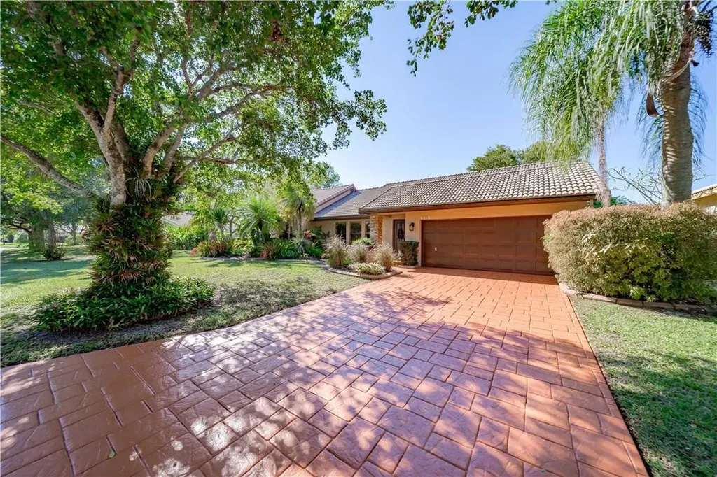 5312 NW 60th Drive Coral Springs FL 33067