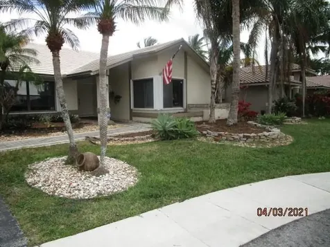 1260 NW 101st Avenue Plantation FL 33322