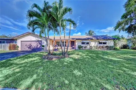 5291 SW 3rd Court Plantation FL 33317