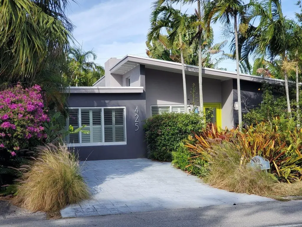 425 NE 21st Court Wilton Manors FL 33305