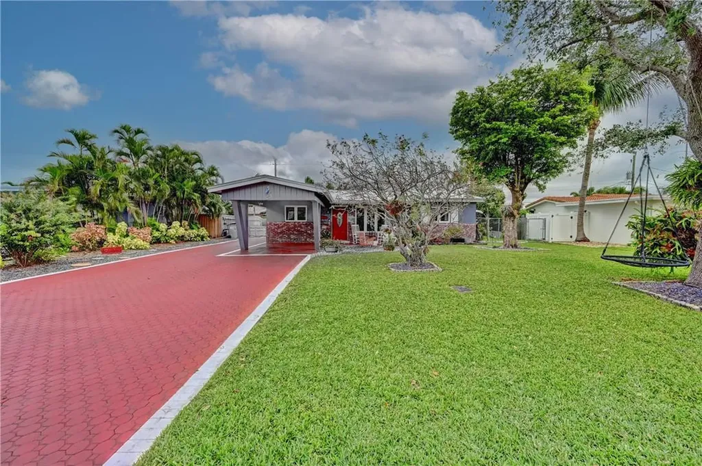 311 SE 8th Street Pompano Beach FL 33060