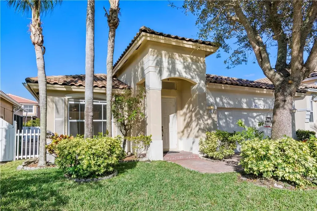 12119 NW 46th Street Coral Springs FL 33076