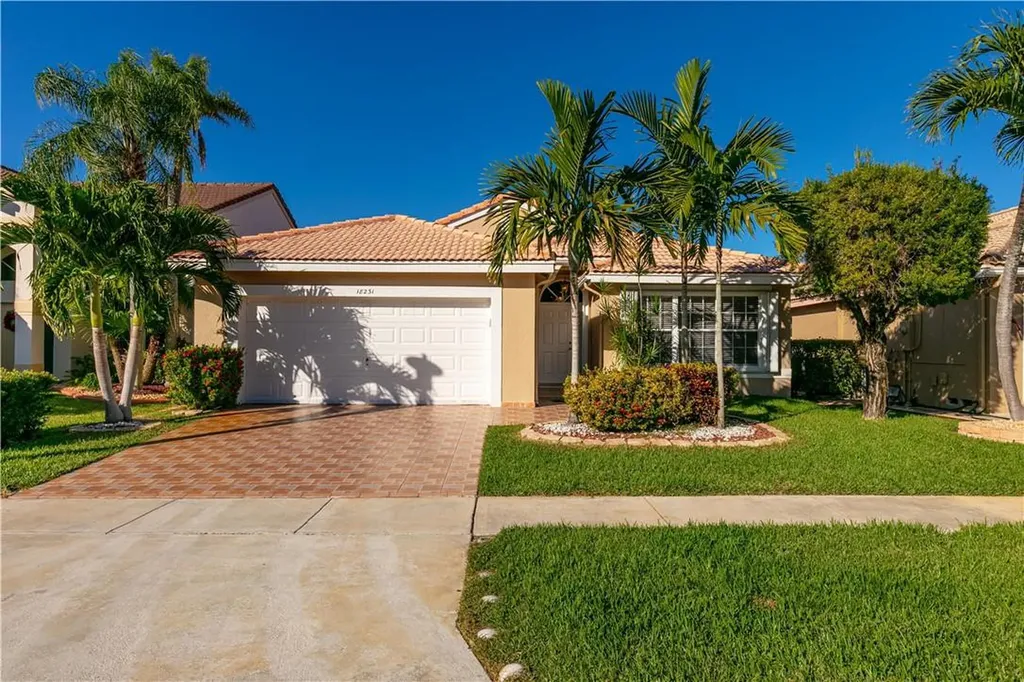 18231 SW 6th Street Pembroke Pines FL 33029