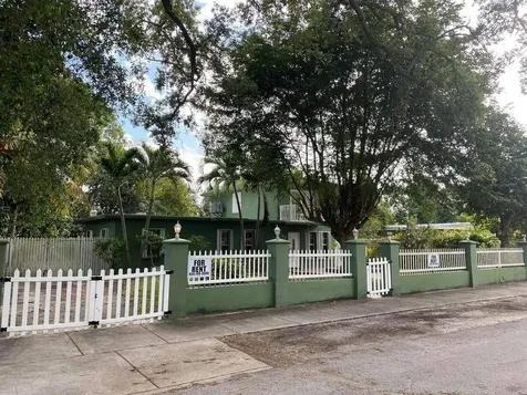 1140 NW 141st Street Miami FL 33168