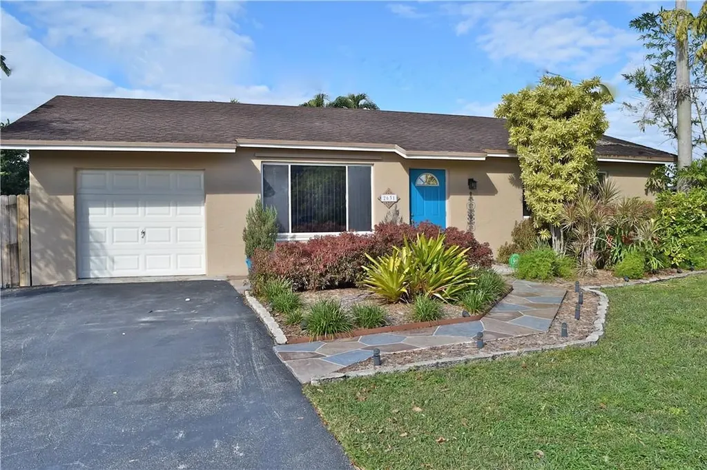 2631 NW 108th Terrace Sunrise FL 33322