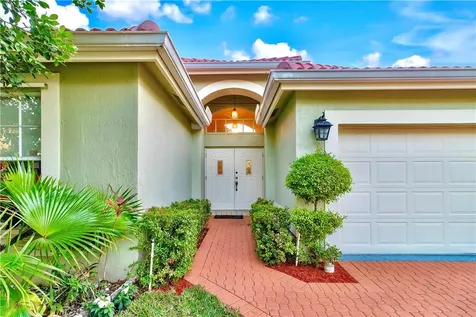 9476 Fox Trot Lane Boca Raton FL 33496