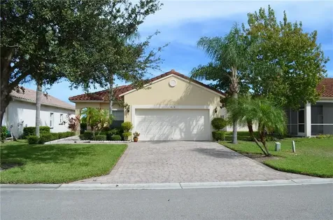 414 NW Granville Street Port St Lucie FL 34986
