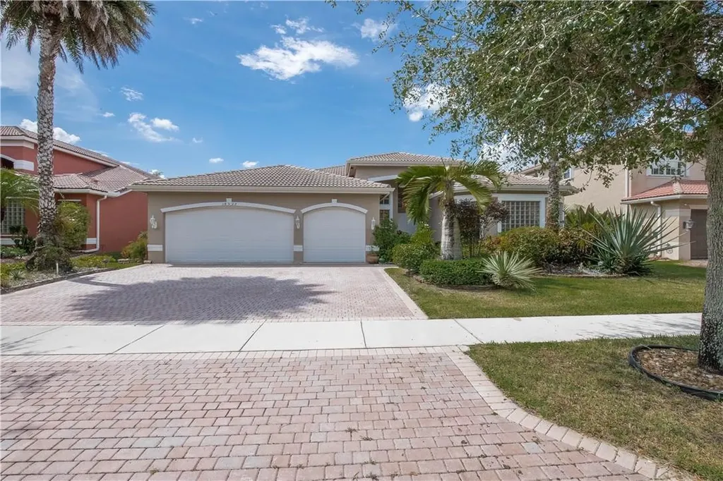 18522 SW 49th Street Miramar FL 33029