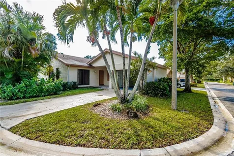 4492 Cordia Circle Coconut Creek FL 33066