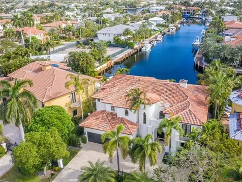2824 NE 23rd Avenue Lighthouse Point FL 33064