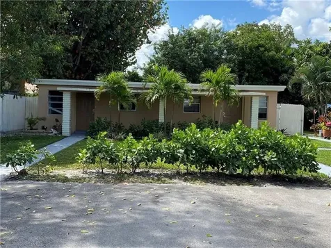 6320 Lincoln Street Hollywood FL 33024