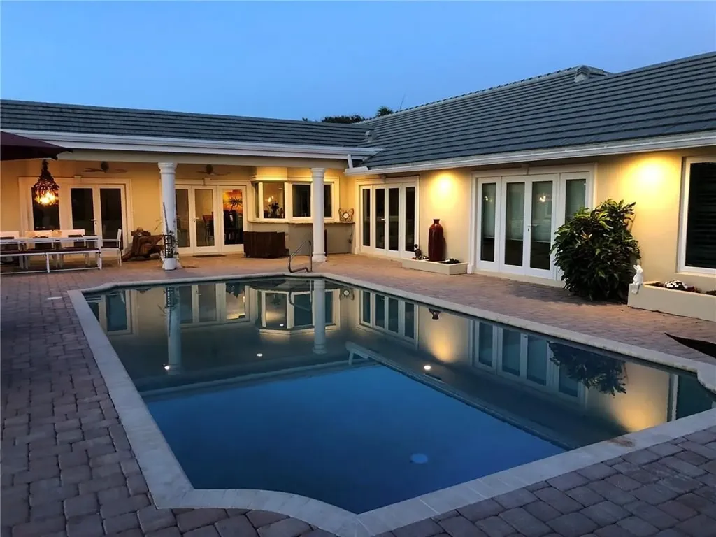 3100 NE 48th Street Lighthouse Point FL 33064