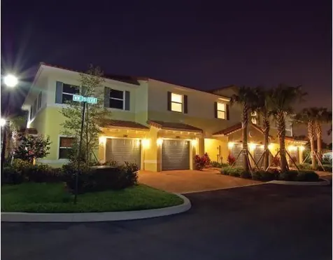 2545 NW 31st Court Oakland Park FL 33309