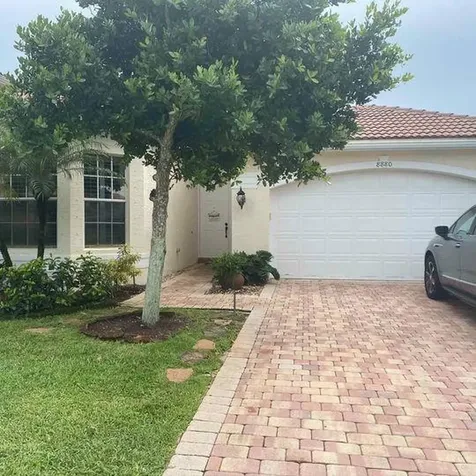8880 Maple Hill Court Boynton Beach FL 33473