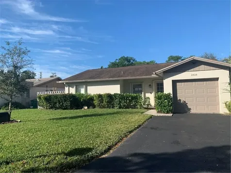 2428 NW 98th Lane Coral Springs FL 33065