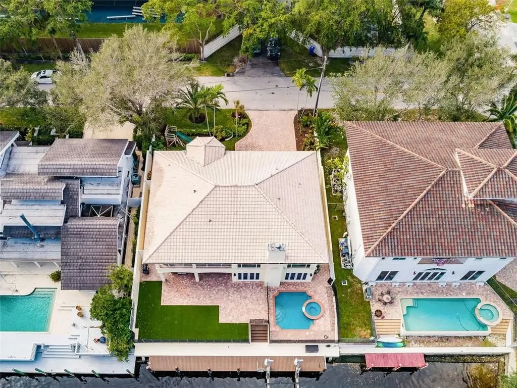1220 SE 24th Avenue Pompano Beach FL 33062