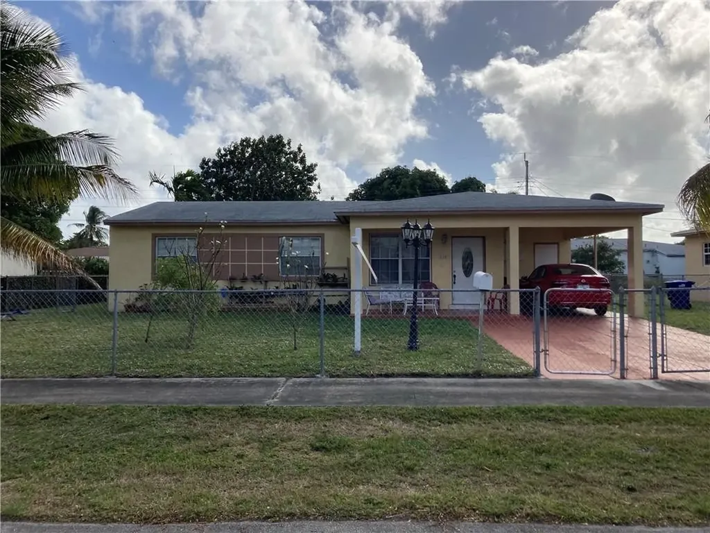 880 NE 178th Street Miami FL 33162