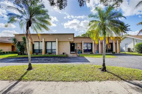 10450 SW 50th Place Cooper City FL 33328