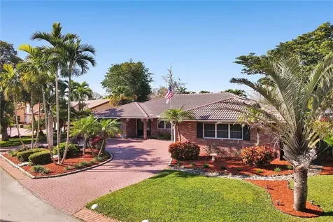 7557 Black Olive Avenue Tamarac FL 33321